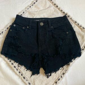 American Eagle Black distressed High Rise Festival Jean shorts size 0